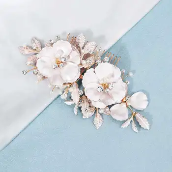 High-End Wedding Ornament Beautiful Flower Pearl Hair Comb Temperament Handmade Crystal Hair Comb Bridal up-Do Headdress
High-End Wedding Ornament Beautiful Flower Pearl Hair Comb Temperament Handmade Crystal Hair Comb Bridal up-Do Headdress