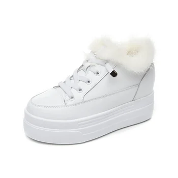 Genuine Women Leather Winter Shoes Snow Boots Hidden Heel Casual Platform Shoes For Woman 2020 Winter Boots Warm Plush Snow Shoe
Genuine Women Leather Winter Shoes Snow Boots Hidden Heel Casual Platform Shoes For Woman 2020 Winter Boots Warm Plush Snow Shoe