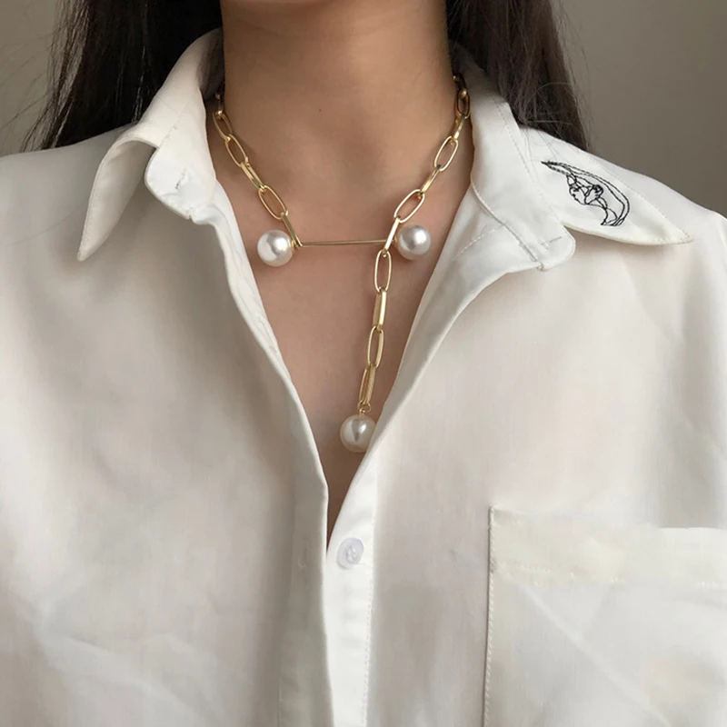 Peri'sBox Thick Chunky Chain Pearl Necklace Faux Big Round Pearl Necklaces for Women Industry Style Statement Necklace 2020 New
Peri'sBox Thick Chunky Chain Pearl Necklace Faux Big Round Pearl Necklaces for Women Industry Style Statement Necklace 2020 New