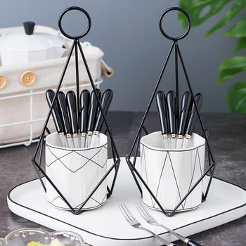 Geometric Art Fruit Fork Set Ceramic White Storage Tank Household Stainless Steel Cake Dessert Fork 6pcs Tableware Storage Tube
Geometric Art Fruit Fork Set Ceramic White Storage Tank Household Stainless Steel Cake Dessert Fork 6pcs Tableware Storage Tube