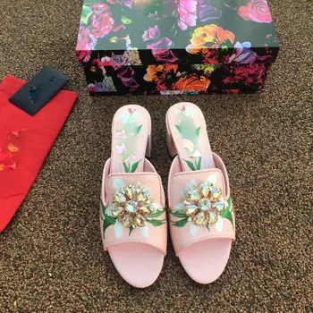 Rhinestone Sandals Open Toed High Heels Women Transparent Heel Sandals 6.5cm Clear Heels Slippers shoes woman high heel slippers
Rhinestone Sandals Open Toed High Heels Women Transparent Heel Sandals 6.5cm Clear Heels Slippers shoes woman high heel slippers