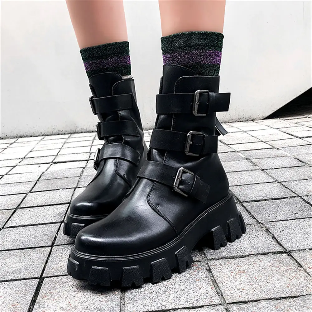 SARAIRIS 2019 Brand Design Genuine Leather Motorcycles Boots Women Square Heels Ankle Boots Buckles Woman Shoes Boots
SARAIRIS 2019 Brand Design Genuine Leather Motorcycles Boots Women Square Heels Ankle Boots Buckles Woman Shoes Boots