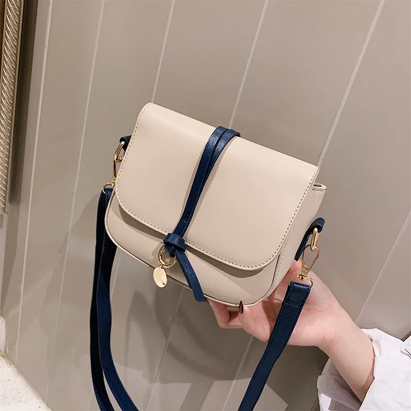 Women's bag fashion solid color single shoulder simple slant straddle bag Korean version versatile small square bag 2020 NEW
Women's bag fashion solid color single shoulder simple slant straddle bag Korean version versatile small square bag 2020 NEW