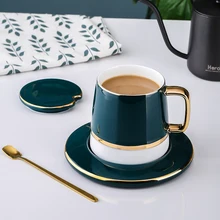 Ceramic mug with lid milk coffee cups European porcelain creative simple espresso Couple tea cup and saucer set gold spoon mugs 
Ceramic mug with lid milk coffee cups European porcelain creative simple espresso Couple tea cup and saucer set gold spoon mugs