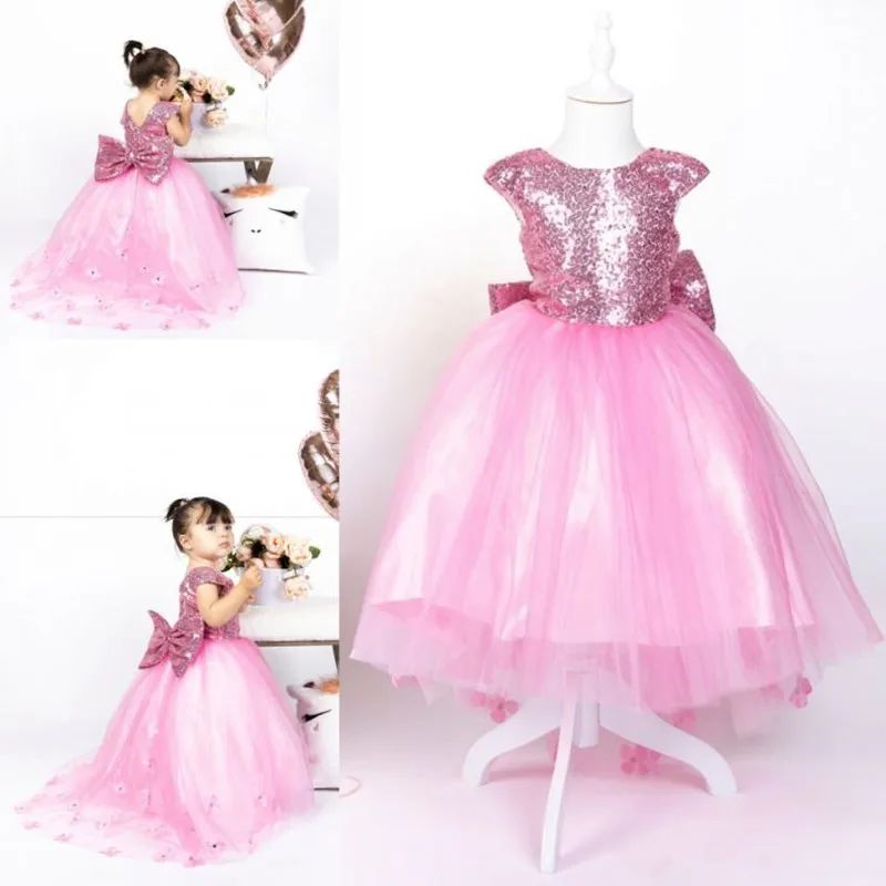 Sparkly Sequined Top Tulle Baby Birthday Party Cloth with Bow 3D Long Tail Toddler Pageant Gowns Custom Made
Sparkly Sequined Top Tulle Baby Birthday Party Cloth with Bow 3D Long Tail Toddler Pageant Gowns Custom Made