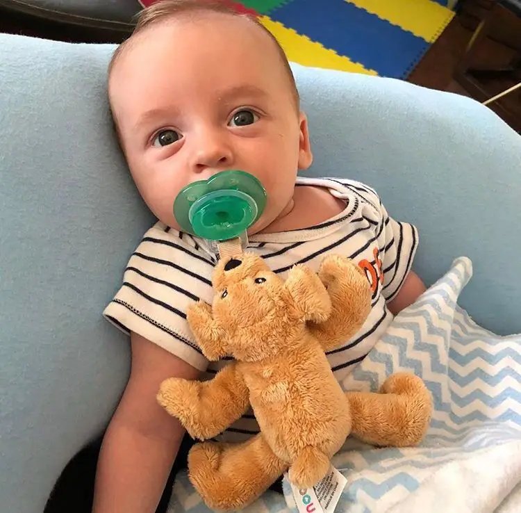 America nookums Baby Pacifier Young CHILDREN'S Baby Comfort Pacifier Coax Shui'an Sleep Doll Star Style 
America nookums Baby Pacifier Young CHILDREN'S Baby Comfort Pacifier Coax Shui'an Sleep Doll Star Style