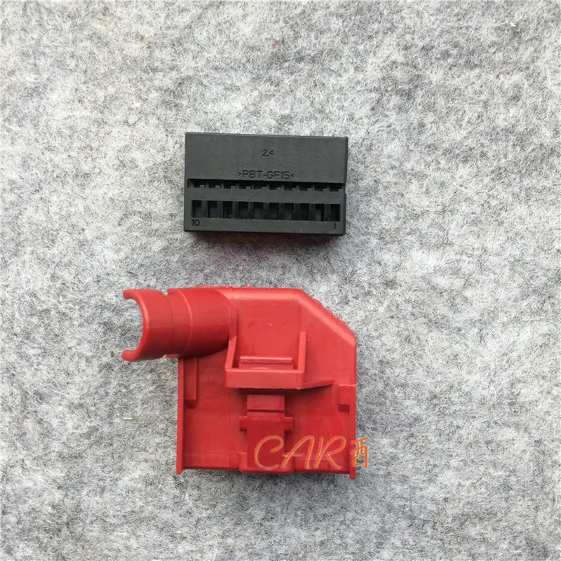 Applicable to V:W AUD-I Automobile Gateway Controller Plug harness connector 20 pin connector 20P 8E0 972 420 8E0972420
Applicable to V:W AUD-I Automobile Gateway Controller Plug harness connector 20 pin connector 20P 8E0 972 420 8E0972420