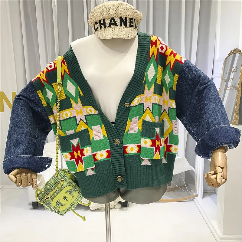 Designer Knitted Patchwork Denim Cardigans Women Geometric High Street V-Neck Single Breasted Women Sweaters Loose Style
Designer Knitted Patchwork Denim Cardigans Women Geometric High Street V-Neck Single Breasted Women Sweaters Loose Style
