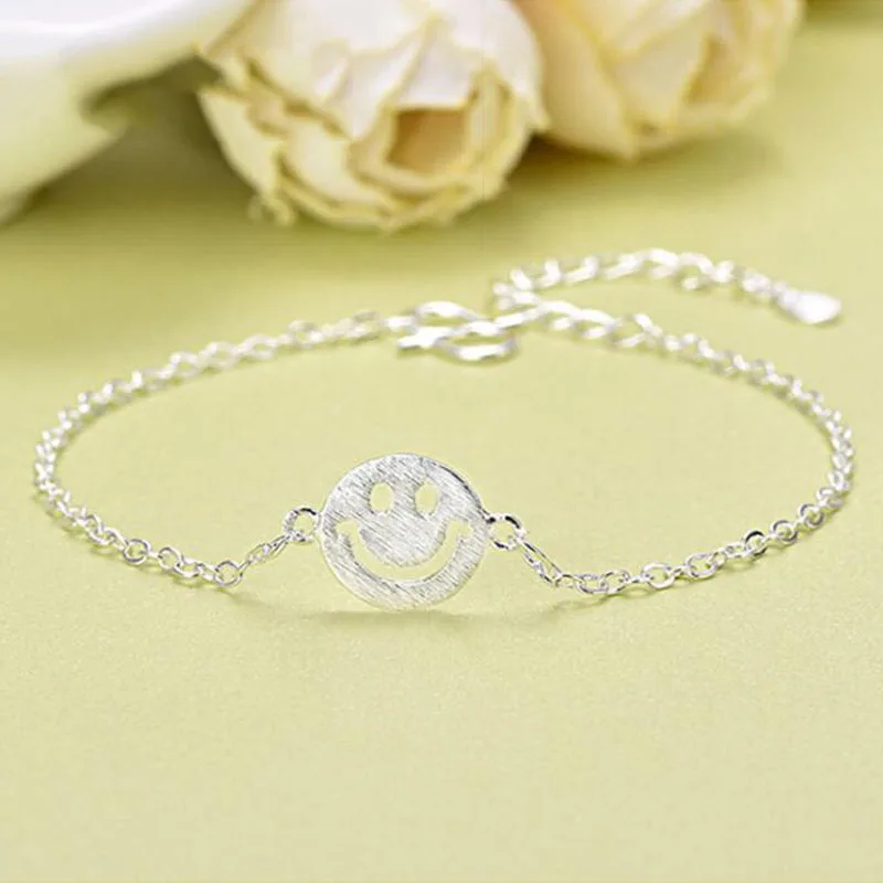 

Simple 925 Silver Smile Anklet Fashionable Ladies Anklet, Designed for Women Jewelry Gifts J014