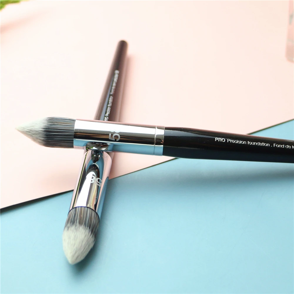 58# Make up brush new bullet head multi-function precise Foundation Brush beauty tool high end copper tube wooden handle 1PCS
58# Make up brush new bullet head multi-function precise Foundation Brush beauty tool high end copper tube wooden handle 1PCS