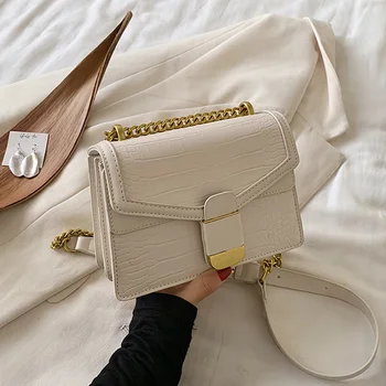 New Stone Pattern Gold Chain Small Crossbody Bags For Women Casual Messengr Shoulder Travel Bag Lady Cell Phone Bag Purses 2020 
New Stone Pattern Gold Chain Small Crossbody Bags For Women Casual Messengr Shoulder Travel Bag Lady Cell Phone Bag Purses 2020