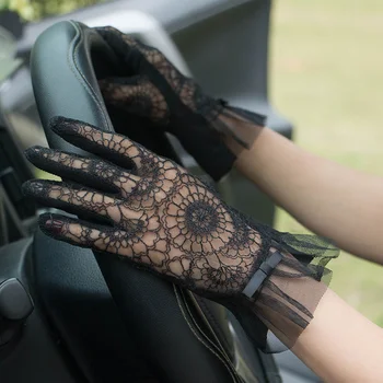 Summer Sunscreen Gloves Female Black Embroidery Lace Driving Non-Slip Anti-UV Short Style Thin Women Gloves FS42
Summer Sunscreen Gloves Female Black Embroidery Lace Driving Non-Slip Anti-UV Short Style Thin Women Gloves FS42