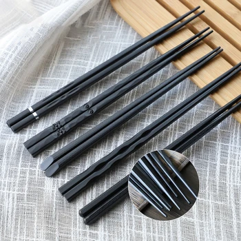 1 Pair reusable chopsticks Alloy Non-Slip Sushi Food sticks Chop Sticks Gift reusable chopsticks Kitchen Tools
1 Pair reusable chopsticks Alloy Non-Slip Sushi Food sticks Chop Sticks Gift reusable chopsticks Kitchen Tools