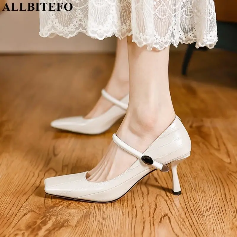 Square Toe Spring High-End Fashion Show Comfortable Genuine Leather Women's Night Club Party High Heels Women Heels Shoes
Square Toe Spring High-End Fashion Show Comfortable Genuine Leather Women's Night Club Party High Heels Women Heels Shoes