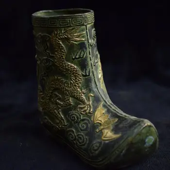 COPPER STATUE 1 pairFactory direct sales Kaiguang Zhaocai boots antiques miscellaneous bronze shoes gift collection metal crafts
COPPER STATUE 1 pairFactory direct sales Kaiguang Zhaocai boots antiques miscellaneous bronze shoes gift collection metal crafts