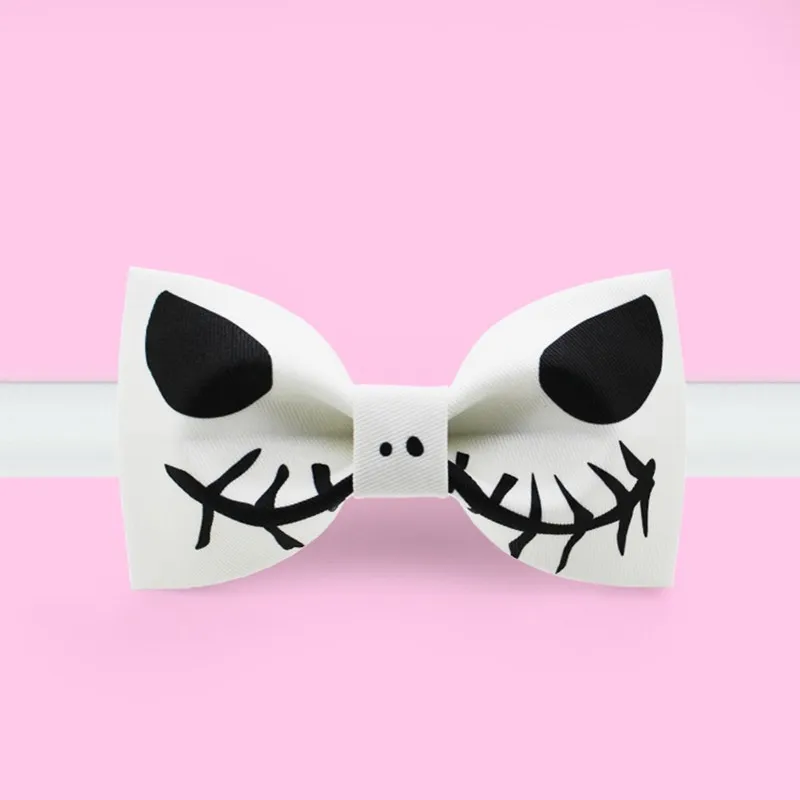 Original Designer Bow Tie With Gift Box Printed Bow Men Branded Ties For Groom High Quality Bow Ties Halloween Devil
Original Designer Bow Tie With Gift Box Printed Bow Men Branded Ties For Groom High Quality Bow Ties Halloween Devil