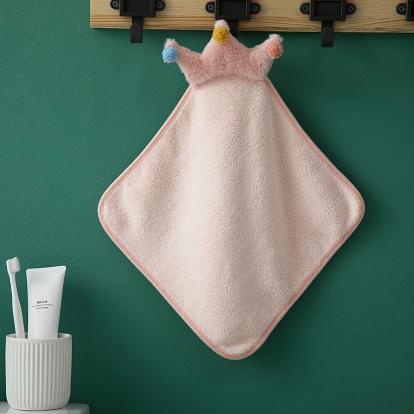 

30CM*30CM Hanging Hand Towel Of Strong Water Absorption, Cute Soft Cartoon Coral Fleece Hand Towel, Bathroom Hand Towel