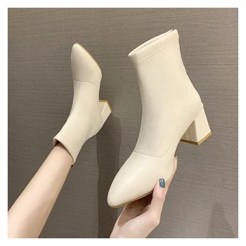 Solid Leather Snow Boots Elegant Women Winter Shoes Inside Square High Heels Keep Warm Casual Shoes Woman Boots
Solid Leather Snow Boots Elegant Women Winter Shoes Inside Square High Heels Keep Warm Casual Shoes Woman Boots