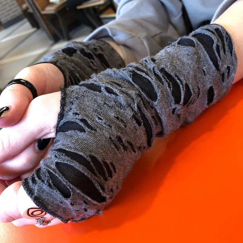 1Pair Punk Broken Slit Gothic Unisex Glove Fingerless Cuff Ninja Sport Hole Mitten Cool Women Men Hollow Out Rock Gloves 1Pair Punk Broken Slit Gothic Unisex Glove Fingerless Cuff Ninja Sport Hole Mitten Cool Women Men Hollow Out Rock Gloves