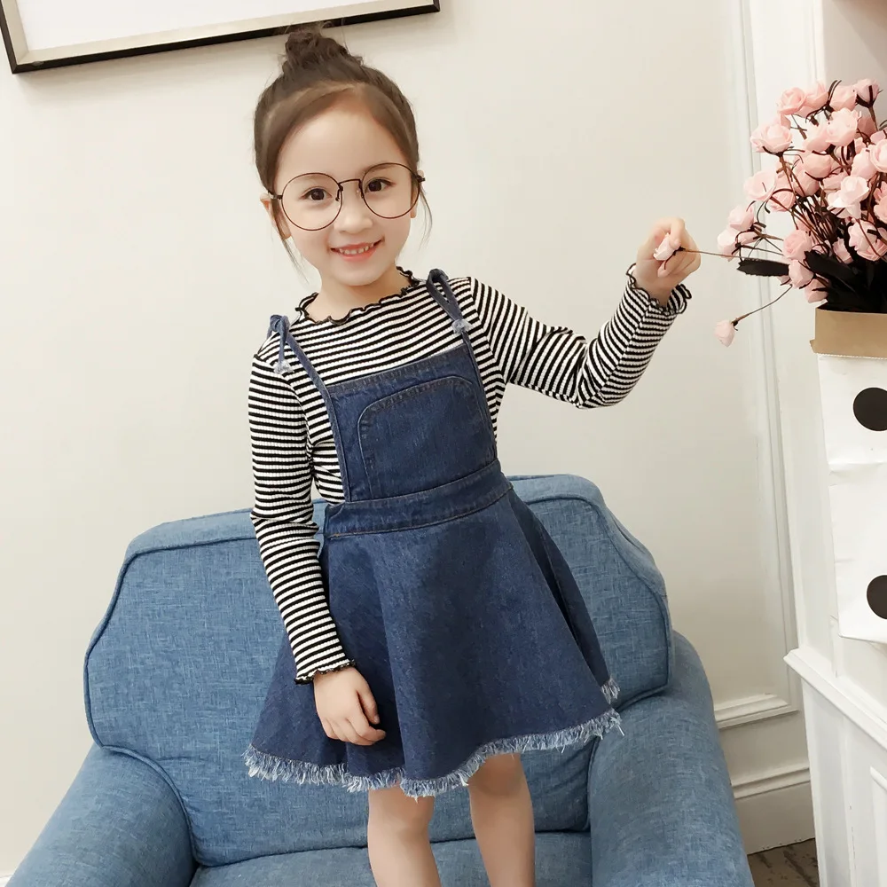 2019 Spring And Autumn Korean-style Girls Stripes Knitted Cowboy + Tops Suspender Pants Two-Piece Set Childrenswear 32
2019 Spring And Autumn Korean-style Girls Stripes Knitted Cowboy + Tops Suspender Pants Two-Piece Set Childrenswear 32