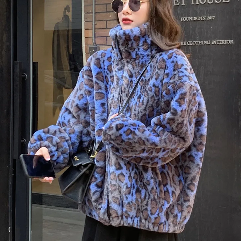 Winter 2022 Korean Version Loose Warm Lamb Hair women Short Coat Female Leopard Fur Plush Coat
Winter 2022 Korean Version Loose Warm Lamb Hair women Short Coat Female Leopard Fur Plush Coat