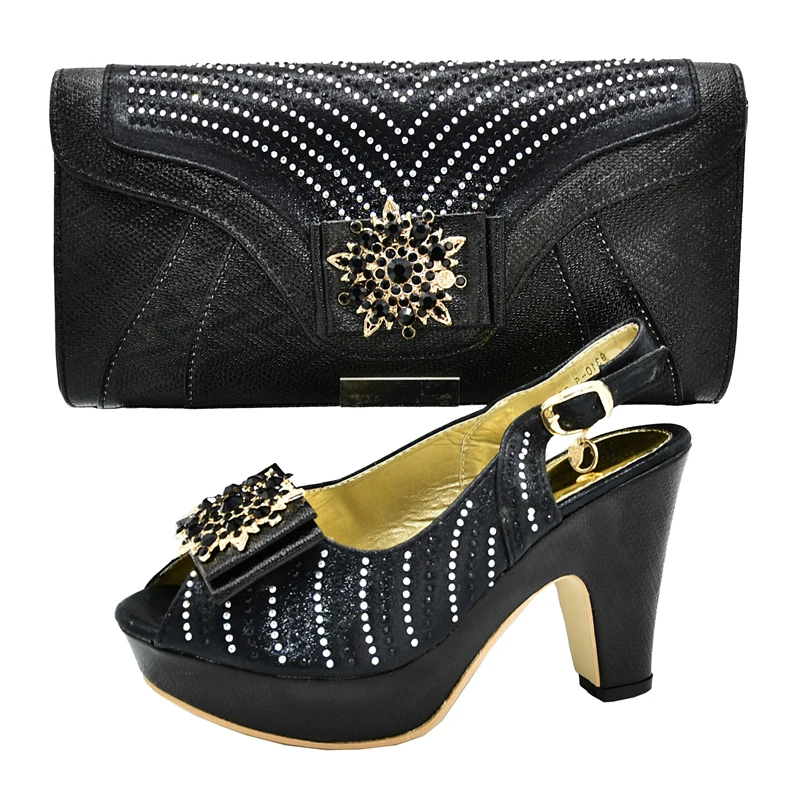 Elegant black shoes matching bag set high heel sadnal shoes italian shoes and bag set for african aso ebi SB8434-5
Elegant black shoes matching bag set high heel sadnal shoes italian shoes and bag set for african aso ebi SB8434-5