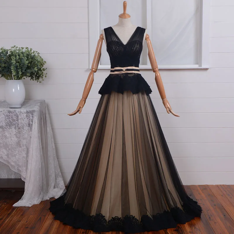 v-neck black lace elegant formal Evening gown 2023 robe de soire appliques sashes vestido de festa mother of the bride dresses
v-neck black lace elegant formal Evening gown 2023 robe de soire appliques sashes vestido de festa mother of the bride dresses