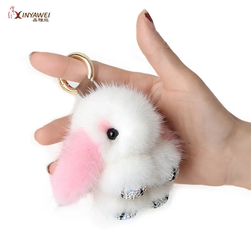 Fashion New Mink Fur Plush Toy Female Trick Hare Car Keychain Multicolor Doll Charm Keychain Jewelry Gift Lady Bag Pendant. 
Fashion New Mink Fur Plush Toy Female Trick Hare Car Keychain Multicolor Doll Charm Keychain Jewelry Gift Lady Bag Pendant.