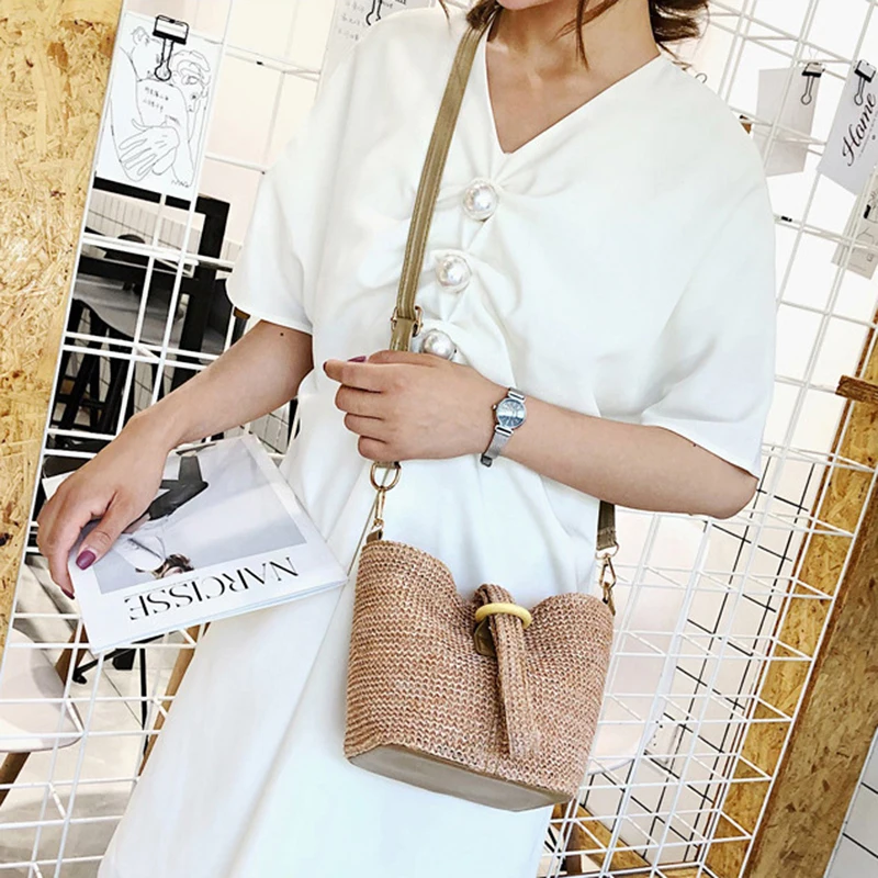 Multi Use Brand Designer Boho Beach Straw Bags for Women Personality Handbag Lady Handmade Knit Fashion Crossbody Bag
Multi Use Brand Designer Boho Beach Straw Bags for Women Personality Handbag Lady Handmade Knit Fashion Crossbody Bag