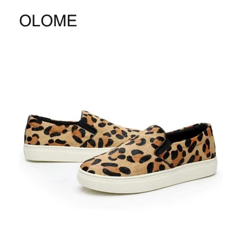 Shoes Women Loafers Fashion flats Hores hair Thick Boottom Footware Female casual slip on Leopard Sneskers zapatos mujer Unisex
Shoes Women Loafers Fashion flats Hores hair Thick Boottom Footware Female casual slip on Leopard Sneskers zapatos mujer Unisex