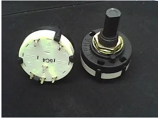 2PCS/LOT Taiwan ALPHA Alfa rotary band switch 1 knife 3 shift signal switch switch
2PCS/LOT Taiwan ALPHA Alfa rotary band switch 1 knife 3 shift signal switch switch