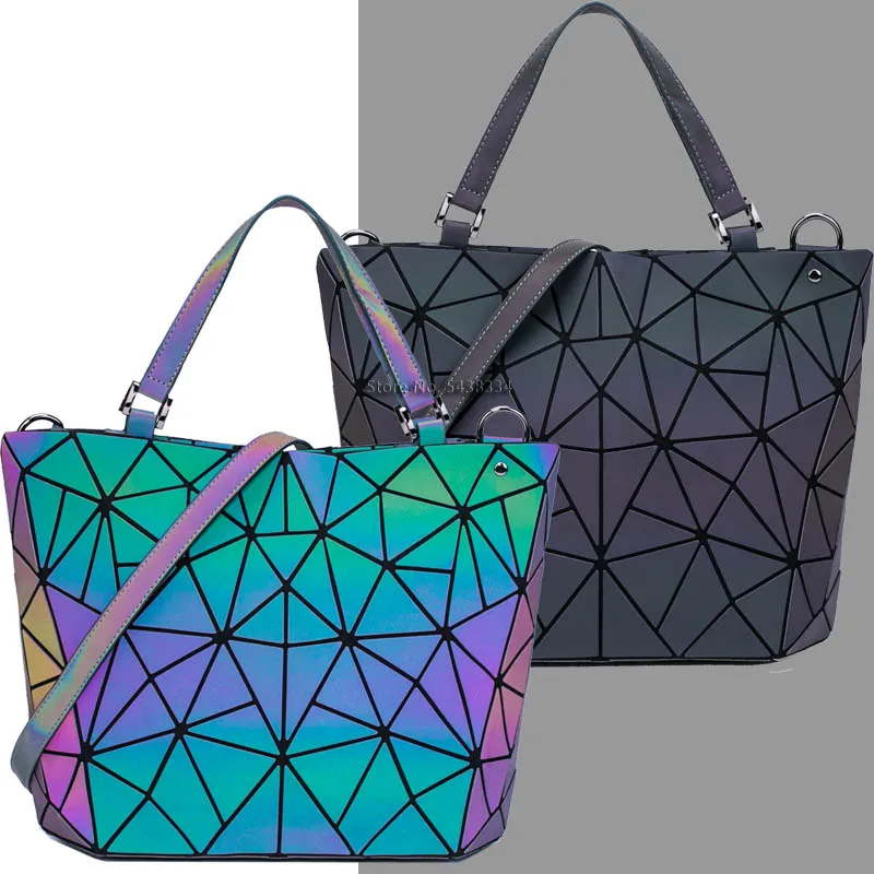 

Luminous bao bag Sequins geometric bags for women 2020 Quilted Shoulder Bags Laser Plain Folding female Handbags bolsa feminina