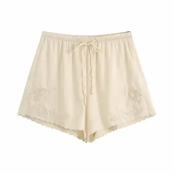 2020 new summer women beige satin Embroidery shorts High-waisted elastic Drawstring casual elegant femme shorts
2020 new summer women beige satin Embroidery shorts High-waisted elastic Drawstring casual elegant femme shorts