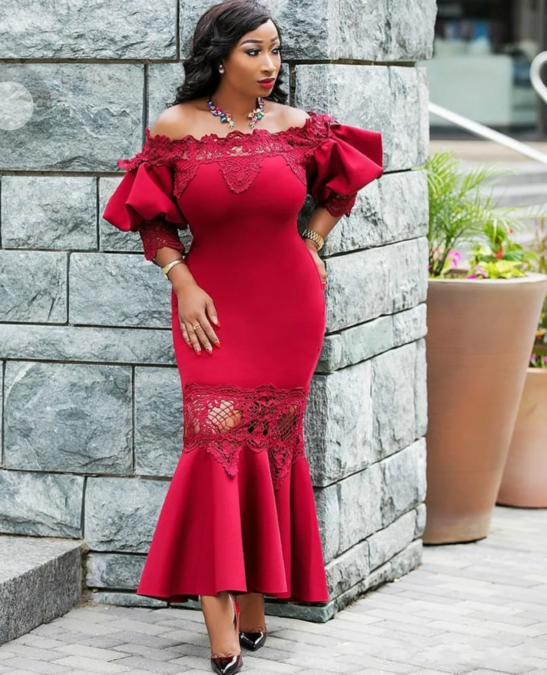 2019 Autumn New women plus size lace hollow out slim off shoulder long dress sexy party night club dress
2019 Autumn New women plus size lace hollow out slim off shoulder long dress sexy party night club dress