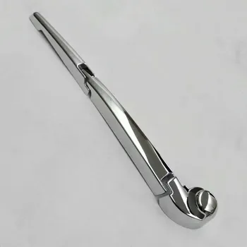Rear window wiper rein nozzle window shield cover trim for MG ZS 2017,ABS chrome .
Rear window wiper rein nozzle window shield cover trim for MG ZS 2017,ABS chrome .