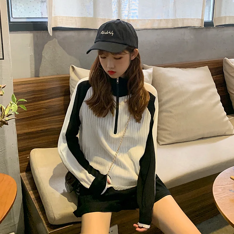 Early Autumn New Sweater Casual Thin Colour-clashing Knitted Long-sleeved Zipper Blouse for Women In The Early Autumn of 2019
Early Autumn New Sweater Casual Thin Colour-clashing Knitted Long-sleeved Zipper Blouse for Women In The Early Autumn of 2019