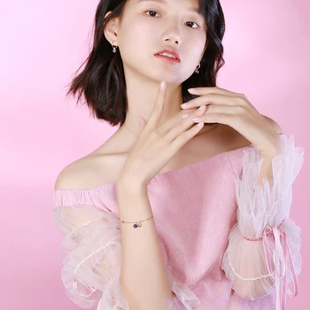 TS-SL010 High Quality Original Cute Spanish Bear Gemstone Pendant Necklace Self-designed Jewelry Sterling Silver Bracelet
TS-SL010 High Quality Original Cute Spanish Bear Gemstone Pendant Necklace Self-designed Jewelry Sterling Silver Bracelet