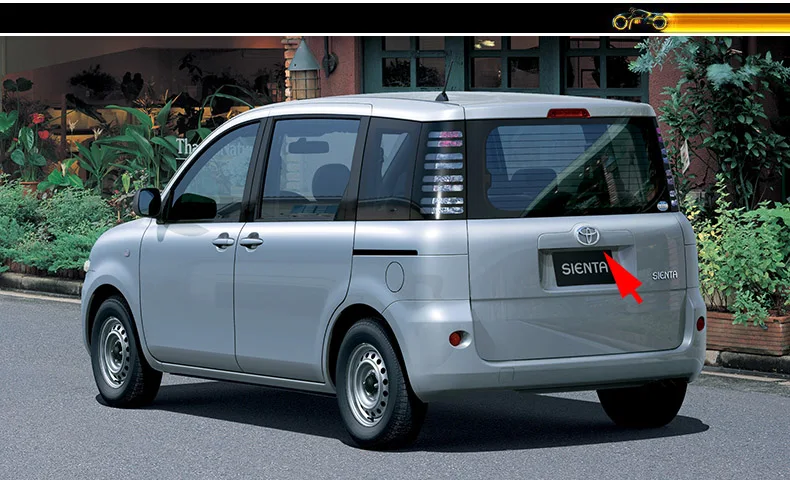Toyota Sienta (NCP81G) 2003–2006 1