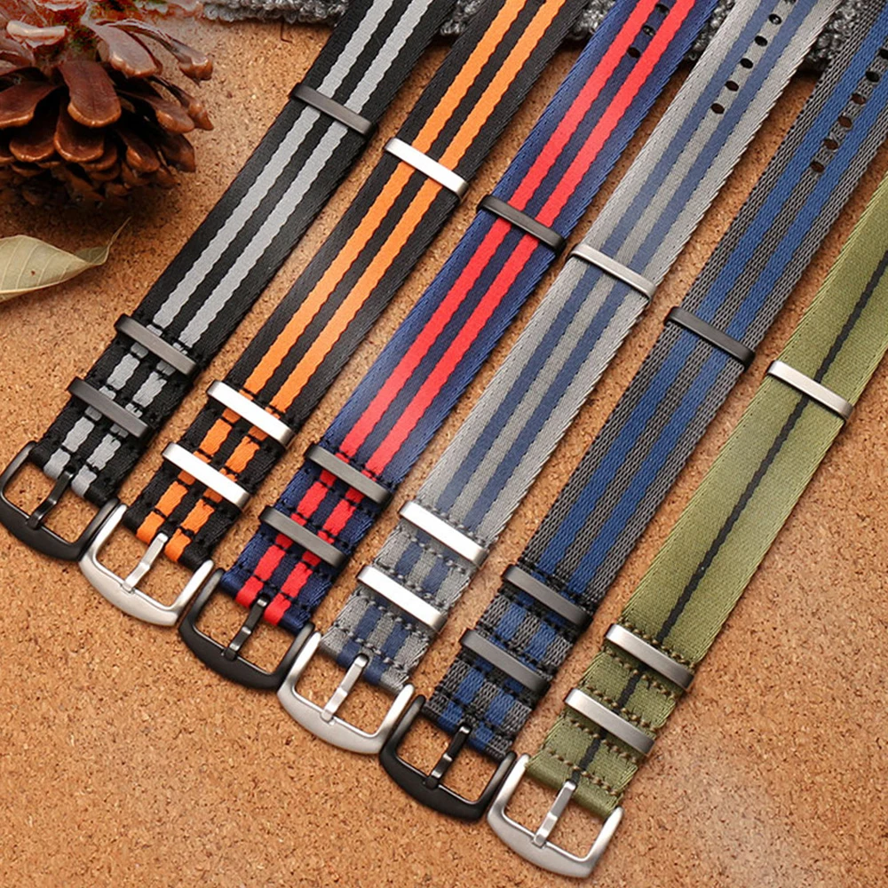 20mm 22mm Nylon Fabric Parachute Military Watch Band Strap High Quality NATO Sport Watchband Bracelet Belt for 007 James bond
20mm 22mm Nylon Fabric Parachute Military Watch Band Strap High Quality NATO Sport Watchband Bracelet Belt for 007 James bond