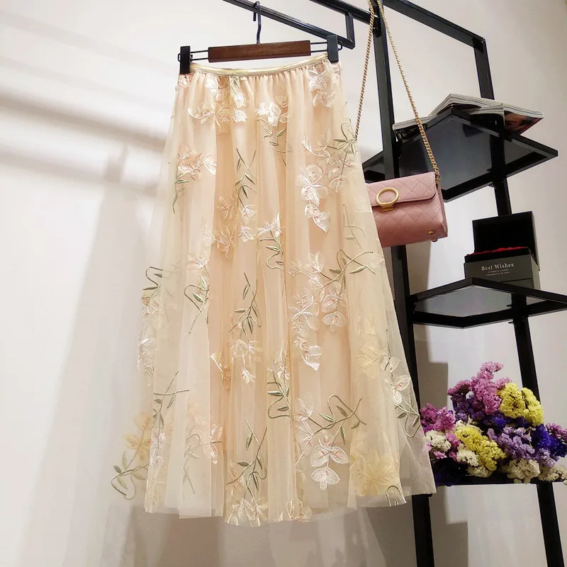 Spring Women Skirt Fashion Thin Yarn Embroidery Flowers Mesh Long Skirt Ladies Long Skirt Mid-calf Swing A-line Middle Skirt 
Spring Women Skirt Fashion Thin Yarn Embroidery Flowers Mesh Long Skirt Ladies Long Skirt Mid-calf Swing A-line Middle Skirt