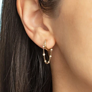 1pc Ear Piercing Mini Small Huggie Hoop Earrings for Women CZ Chain Tassel Bohemia Round Circle Earrings Fashion Jewelry 2020
1pc Ear Piercing Mini Small Huggie Hoop Earrings for Women CZ Chain Tassel Bohemia Round Circle Earrings Fashion Jewelry 2020