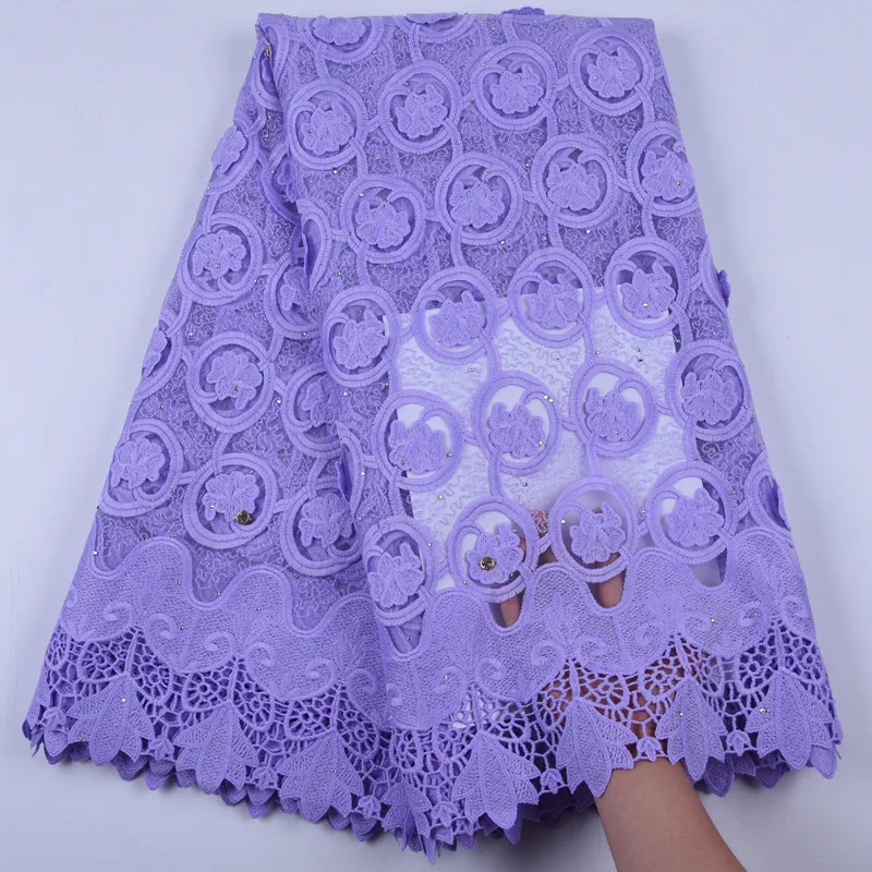 2019New Embroiderey African French Mesh Lace Fabric With Stones Nigerian Net Lace Fabric High Quality 5Ydars Milk Silk LaceA1700
2019New Embroiderey African French Mesh Lace Fabric With Stones Nigerian Net Lace Fabric High Quality 5Ydars Milk Silk LaceA1700