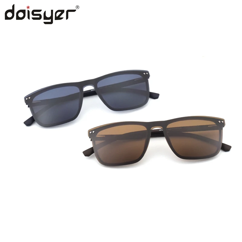 DOISYER Polarizing magnetic suction sleeve lens Short-sighted solar frame driving driver lens magnet adsorption glasses
DOISYER Polarizing magnetic suction sleeve lens Short-sighted solar frame driving driver lens magnet adsorption glasses