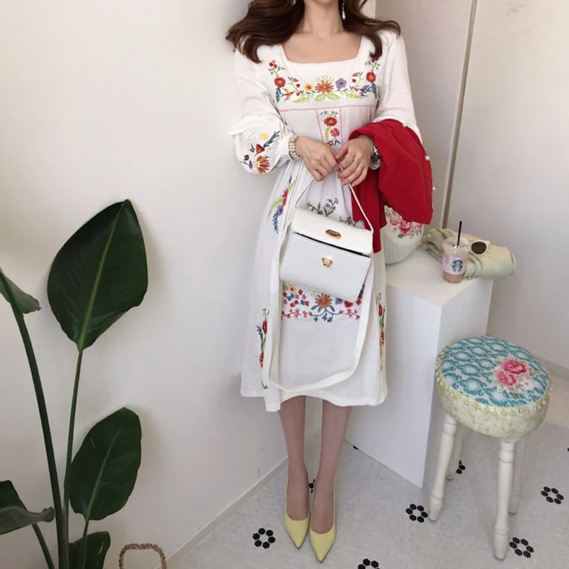CHIC South Korea Palace Style Machine Embroidery Waist Hugging Bandage Cloth Cotton Linen Mid-length Dress Women's
CHIC South Korea Palace Style Machine Embroidery Waist Hugging Bandage Cloth Cotton Linen Mid-length Dress Women's
