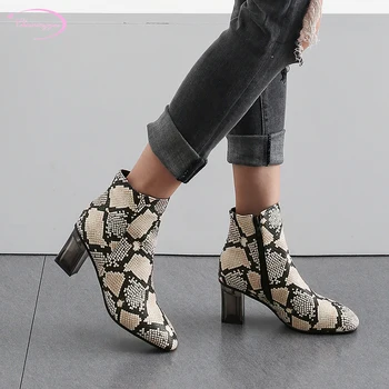 Riding boots street comfortable round toe ankle boots woman plaid zipper black leopard high heel chunky women's shoes big size
Riding boots street comfortable round toe ankle boots woman plaid zipper black leopard high heel chunky women's shoes big size