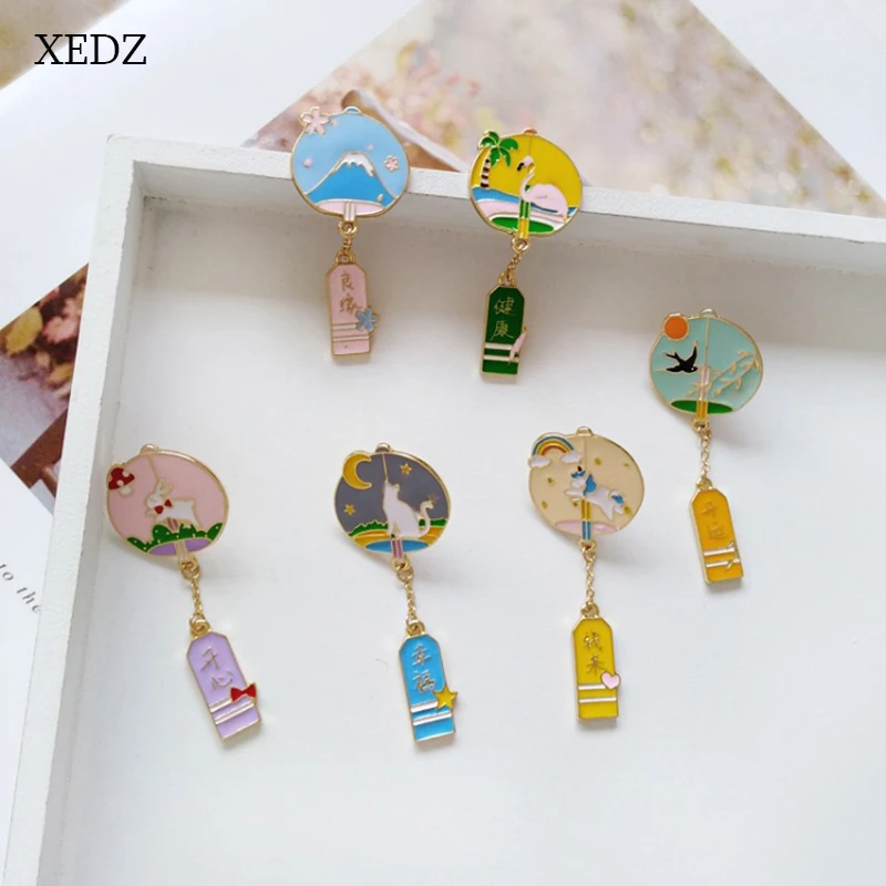 XEDZ Moon rabbit rainbow swallow snow mountain cat pony peace symbol health happy luck rune brooch fashion zinc alloy pendant j
XEDZ Moon rabbit rainbow swallow snow mountain cat pony peace symbol health happy luck rune brooch fashion zinc alloy pendant j