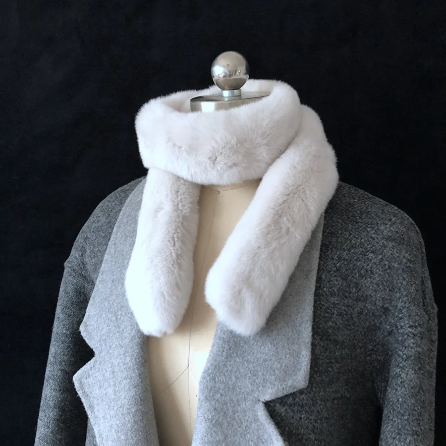 Genuine rex rabbit fur scarves warm soft japanse reversable fur muffler long cute fur scarves multi color fur scarves
Genuine rex rabbit fur scarves warm soft japanse reversable fur muffler long cute fur scarves multi color fur scarves