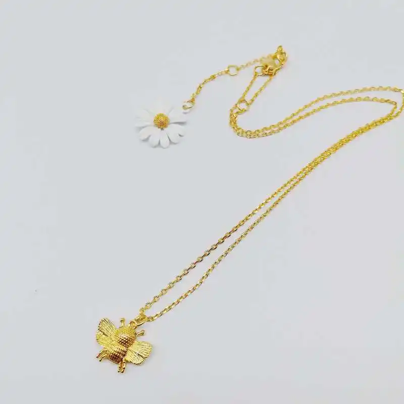Timeless Wonder Rare Flower Bee Chains Necklace Women Jewelry Punk Gothic Sweet Korean Japan Gold Boho Trendy Fancy 4676 
Timeless Wonder Rare Flower Bee Chains Necklace Women Jewelry Punk Gothic Sweet Korean Japan Gold Boho Trendy Fancy 4676