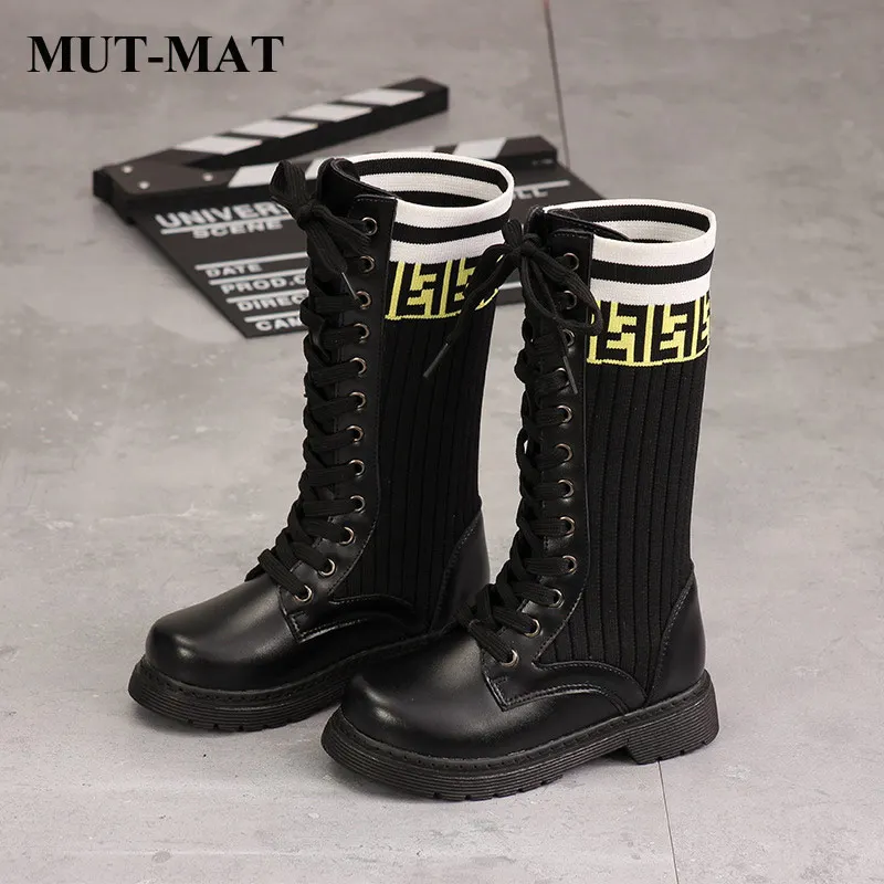 kids shoes Martin Boots Girls Cool Fashion Lace letter Knee-high boots Stretch Socks Wear-resistant Warming Short Plush boots
kids shoes Martin Boots Girls Cool Fashion Lace letter Knee-high boots Stretch Socks Wear-resistant Warming Short Plush boots