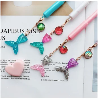 4pcs Mermaid story Gel Pen Crystal Pendant Set 0.5mm Black Ink Pens for Writing Stationery Office School Supplies DB545 
4pcs Mermaid story Gel Pen Crystal Pendant Set 0.5mm Black Ink Pens for Writing Stationery Office School Supplies DB545